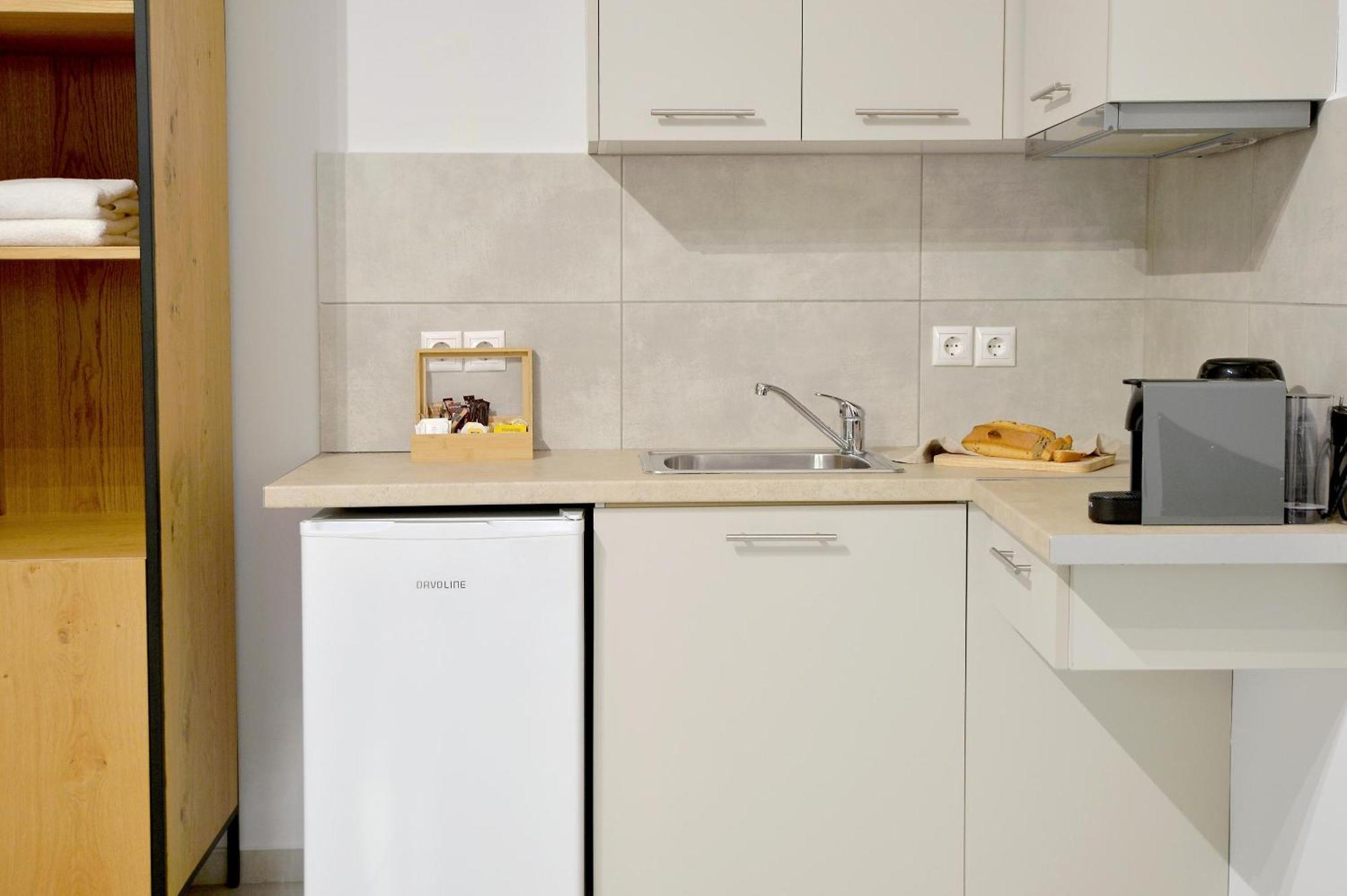 Alekos 2 Netflix, Self Check-in Apartment *